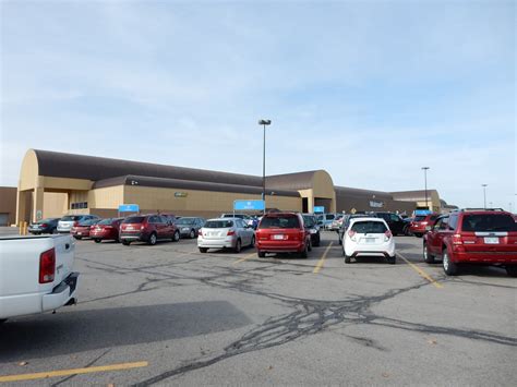 Walmart north topeka - Tire Shop at Topeka Supercenter Walmart Supercenter #1802 1501 Sw Wanamaker Rd, Topeka, KS 66604. Open ...